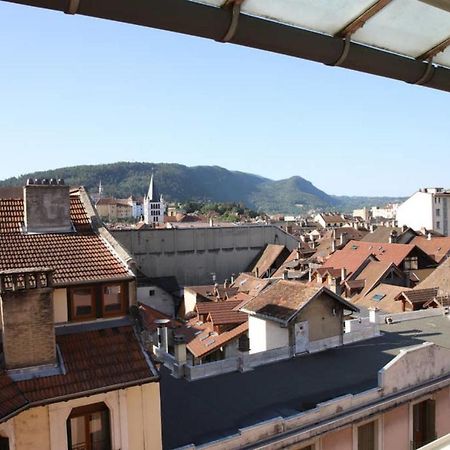 Large 5 Rooms With Garage In The City Center Annecy Kültér fotó