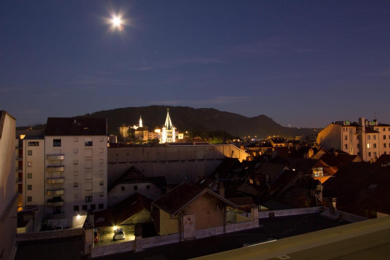 Large 5 Rooms With Garage In The City Center Annecy Kültér fotó