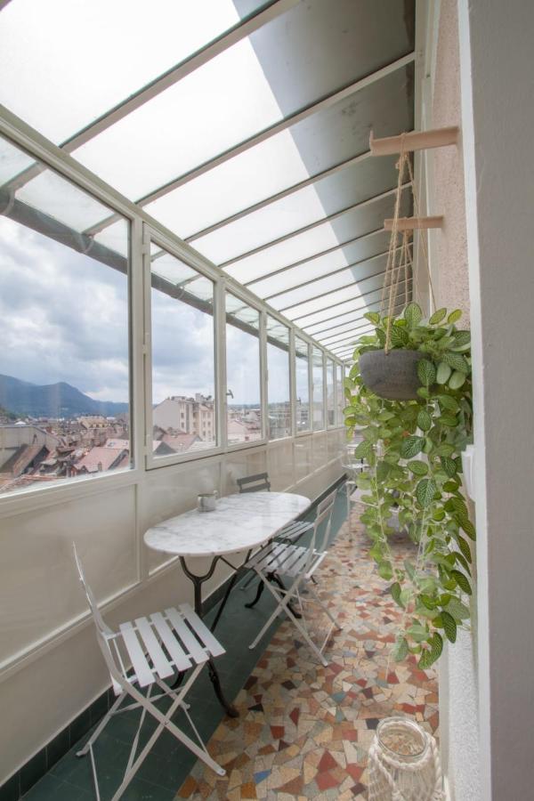 Large 5 Rooms With Garage In The City Center Annecy Kültér fotó